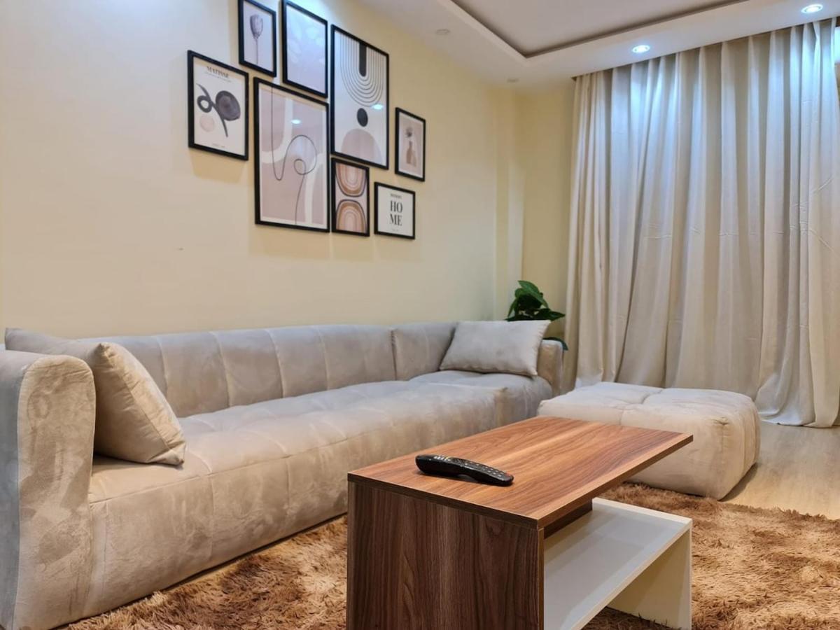 Prestigious Sideshops Apartment